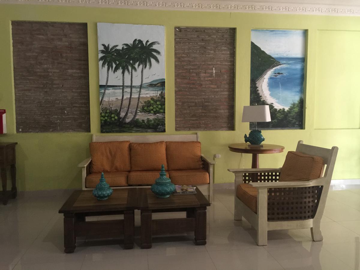 Hotel Guarocuya De Barahona エクステリア 写真
