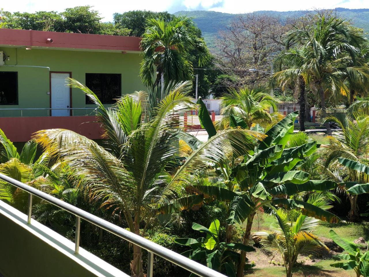 Hotel Guarocuya De Barahona エクステリア 写真